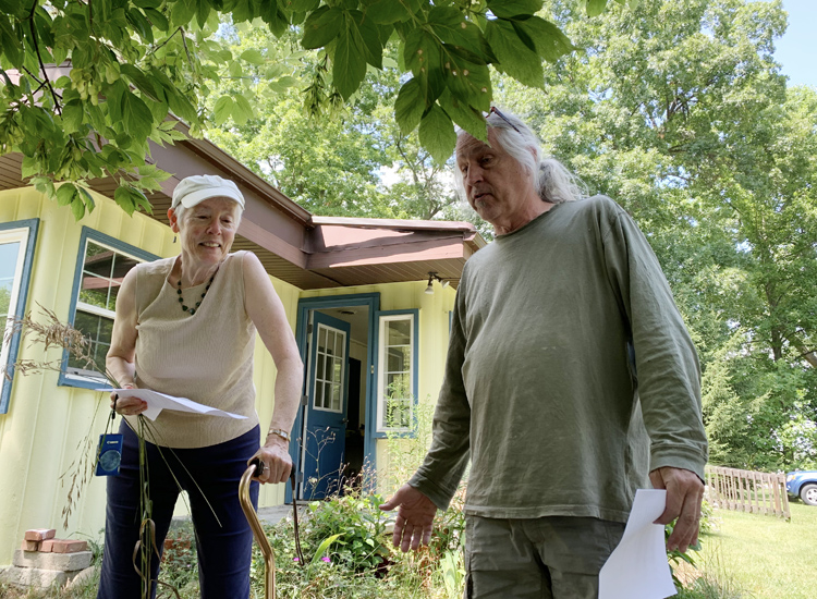 Mary Catherine and Steve discuss how visual and word arts intersect.