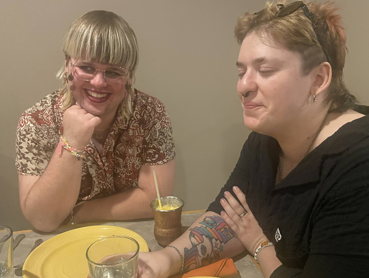 Robin and Z enjoy a moment together